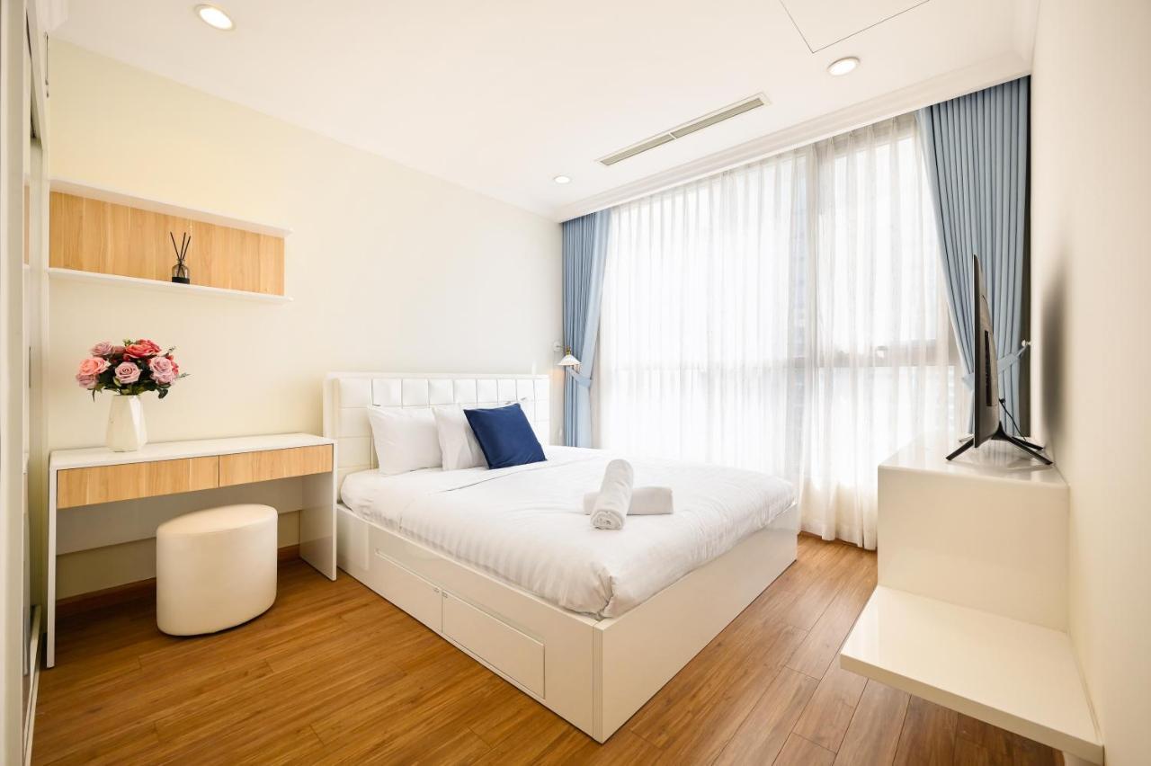 Landmark2,landmark81, Skyview 2bedroom *