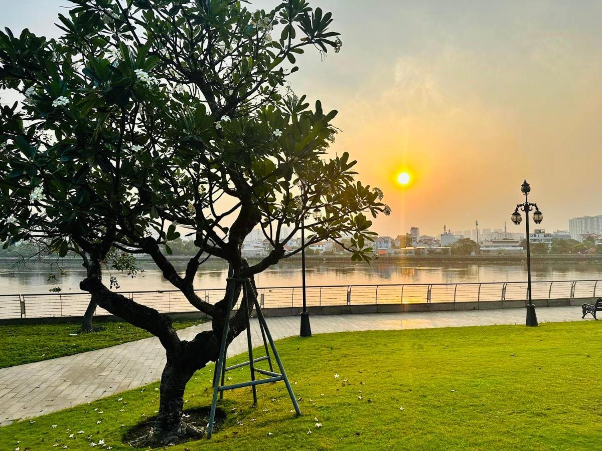 Landmark2,landmark81, Skyview 2bedroom